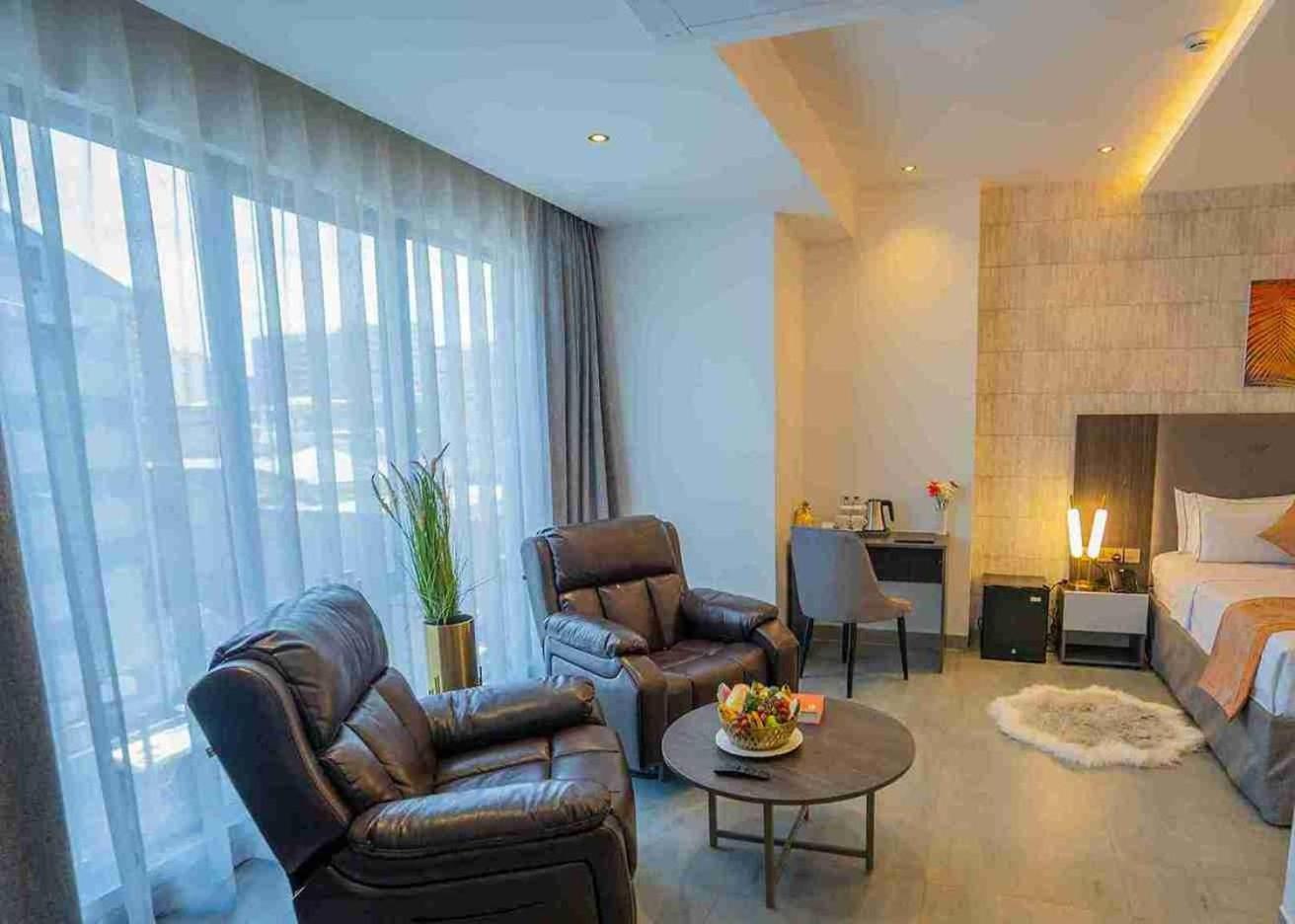 Baraka Tower Hotel Найробі Екстер'єр фото